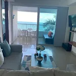 Hermoso Apartamento Vista Al Mar 404